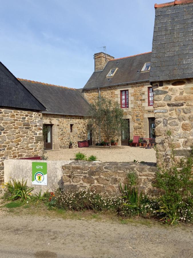 Ferienwohnung Kervig House Ty Laouen Paimpol Exterior foto